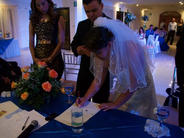 La boda de Diana Noelia y Hector Javier en Centro, Ciudad de México 17
