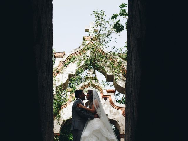 La boda de Santos y Nohelia en Playa del Carmen, Quintana Roo 24