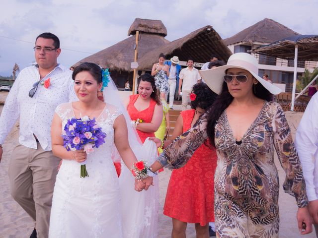 La boda de Juan y Zughey en Coyuca de Benítez, Guerrero 16