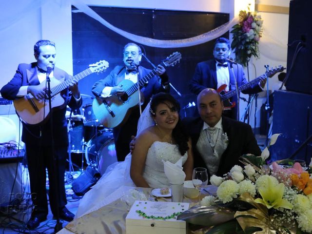 La boda de Luis Alberto y Angélica en Toluca, Estado México 7