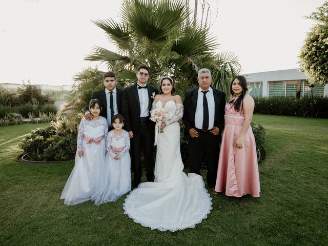 La boda de Aarón y Graciela en Tlajomulco de Zúñiga, Jalisco 11