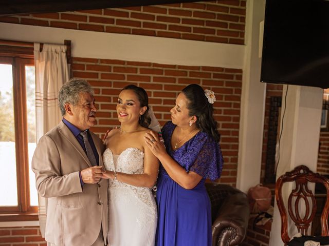 La boda de Edgar y Brenda en Tepotzotlán, Estado México 21