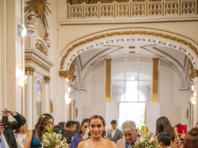 La boda de Edgar y Brenda en Tepotzotlán, Estado México 32