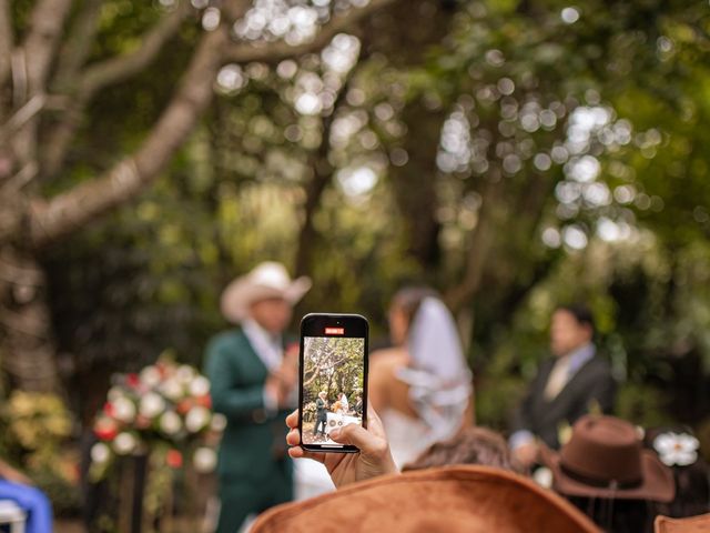 La boda de Edgar y Brenda en Tepotzotlán, Estado México 52