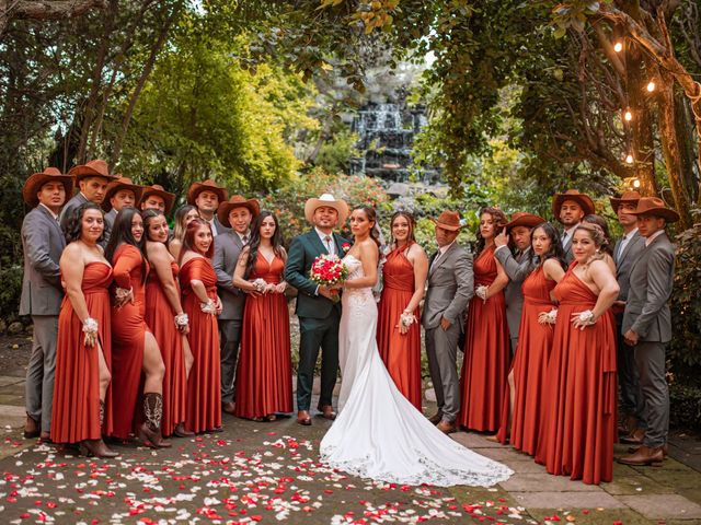 La boda de Edgar y Brenda en Tepotzotlán, Estado México 55