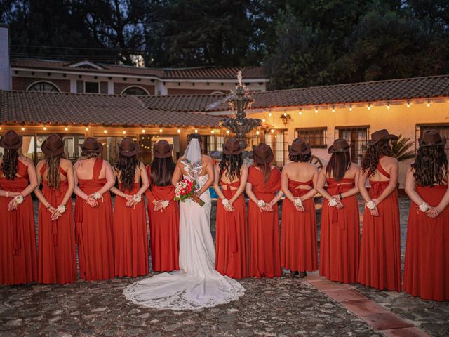 La boda de Edgar y Brenda en Tepotzotlán, Estado México 59