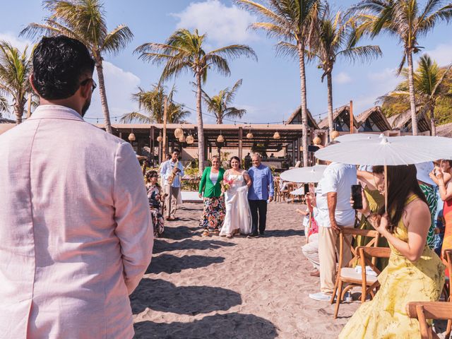 La boda de Anahí y Alex en Puerto Escondido, Oaxaca 10