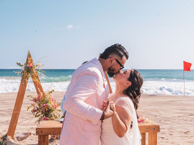 La boda de Anahí y Alex en Puerto Escondido, Oaxaca 18