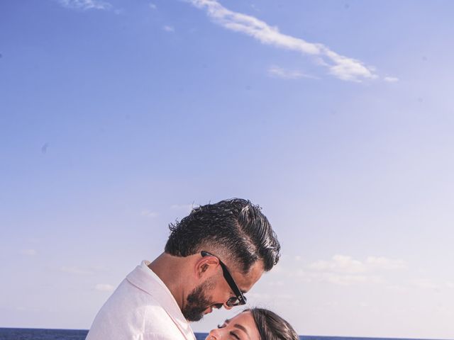 La boda de Anahí y Alex en Puerto Escondido, Oaxaca 25