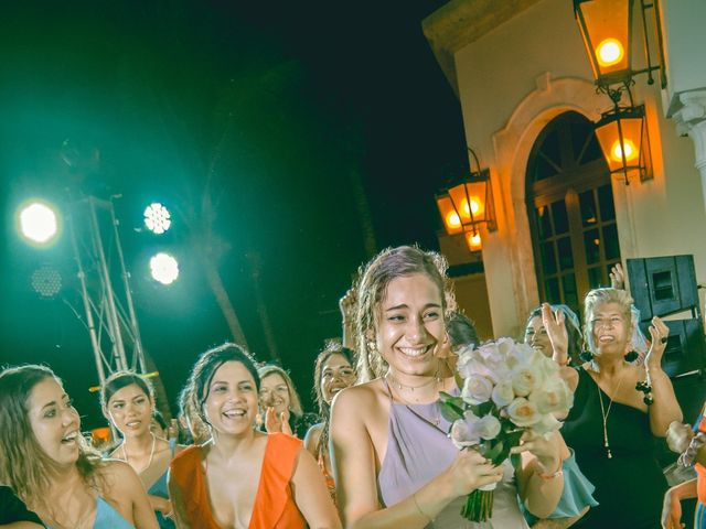 La boda de Manuel y Victoria en Playa del Carmen, Quintana Roo 23