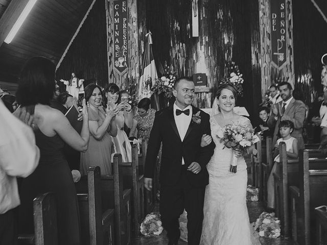 La boda de Carlos y Claudia en Ensenada, Baja California 19