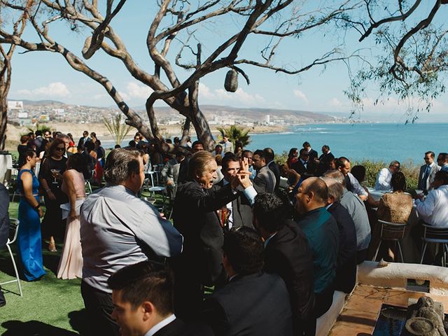 La boda de Carlos y Claudia en Ensenada, Baja California 40