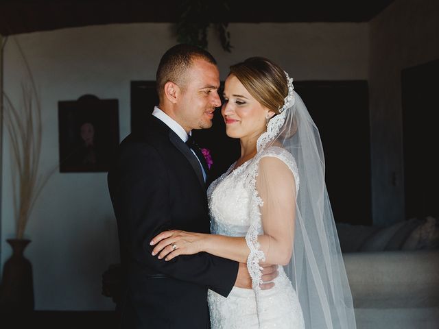 La boda de Carlos y Claudia en Ensenada, Baja California 27