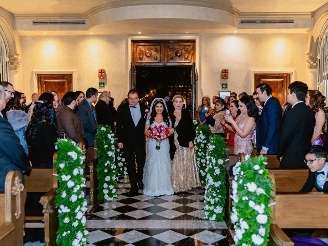 La boda de Carlos y Vania en Monterrey, Nuevo León 3