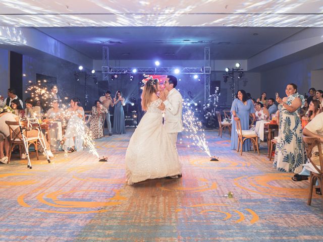 La boda de Alfredo y Liliana en Huatulco, Oaxaca 8