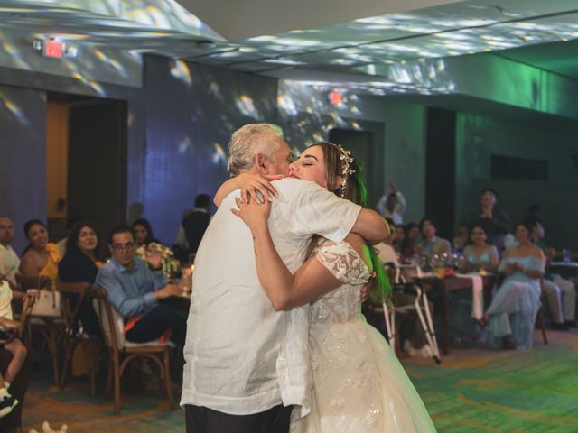La boda de Alfredo y Liliana en Huatulco, Oaxaca 9