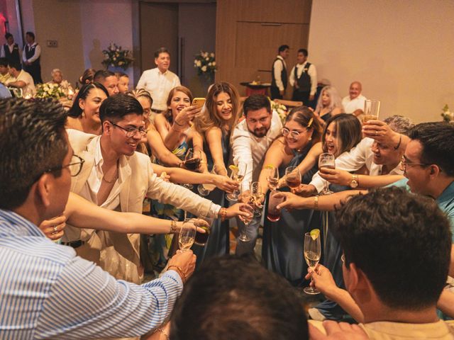 La boda de Alfredo y Liliana en Huatulco, Oaxaca 13