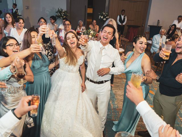 La boda de Alfredo y Liliana en Huatulco, Oaxaca 15