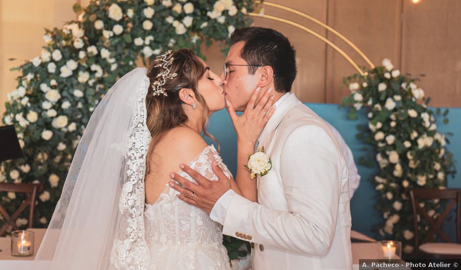 La boda de Alfredo y Liliana en Huatulco, Oaxaca