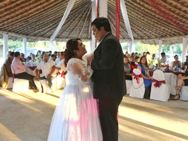 La boda de Javier y Azucena en Victoria, Tamaulipas 6
