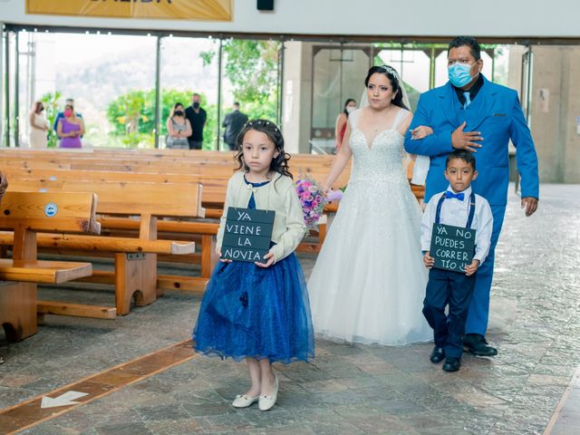 La boda de Norberto y Leticia en Xochimilco, Ciudad de México 25