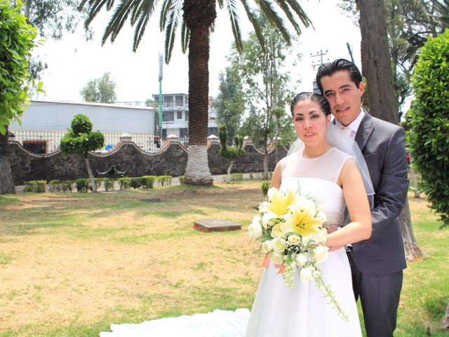 La boda de Héctor y Cynthia en Tláhuac, Ciudad de México 12