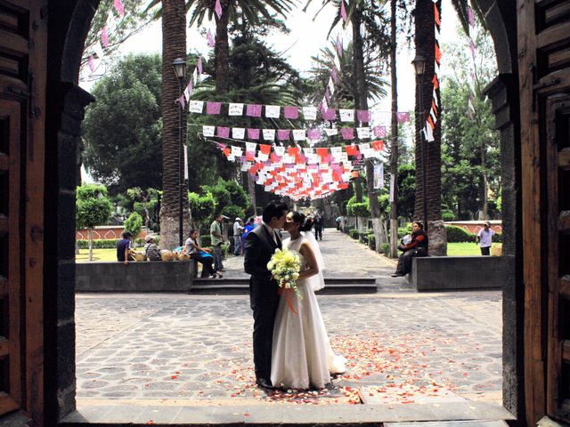 La boda de Héctor y Cynthia en Tláhuac, Ciudad de México 1