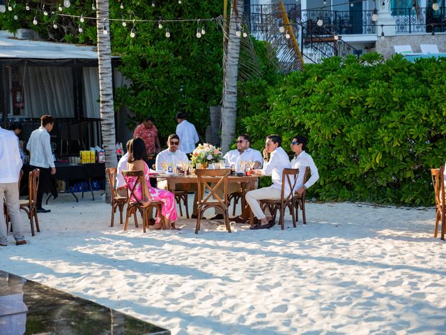 La boda de Stefano  y Júlia  en Cancún, Quintana Roo 1