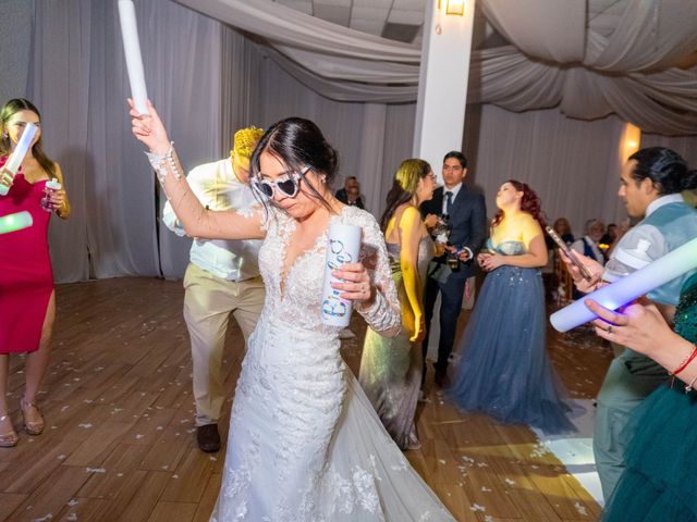 La boda de Julio y Alejandra en Rosarito, Baja California 36