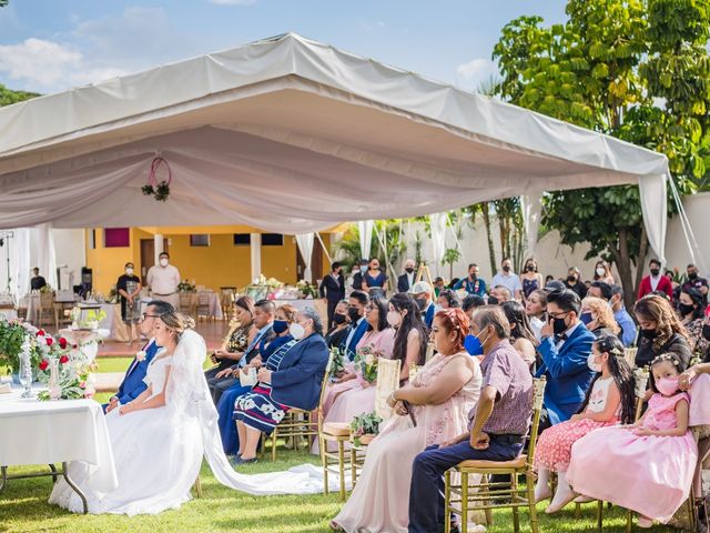 La boda de Luis  y Tania  en Oaxaca, Oaxaca 7