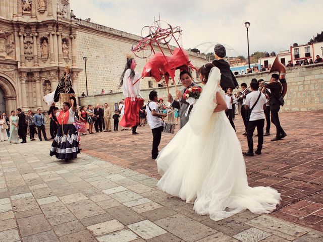 La boda de Omar y Laura en Oaxaca, Oaxaca 42