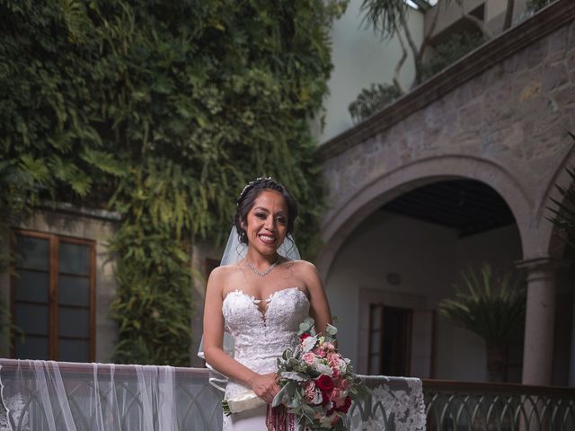 La boda de Juan y Leticia en Morelia, Michoacán 25