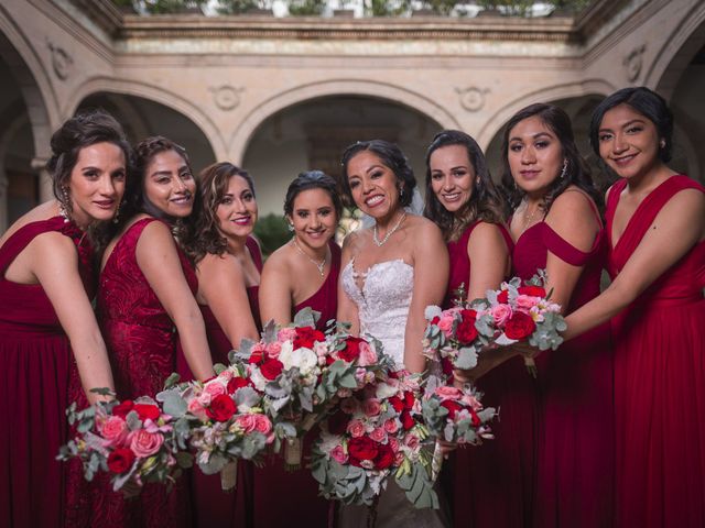 La boda de Juan y Leticia en Morelia, Michoacán 28