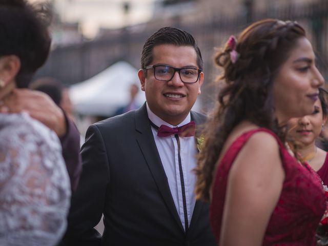 La boda de Juan y Leticia en Morelia, Michoacán 36