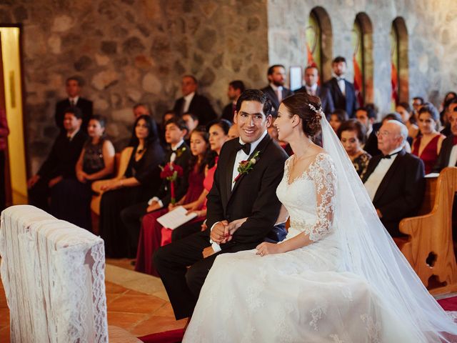 La boda de Alejandro y Fernanda en Contepec, Michoacán 12