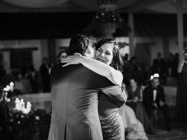 La boda de Alejandro y Fernanda en Contepec, Michoacán 36