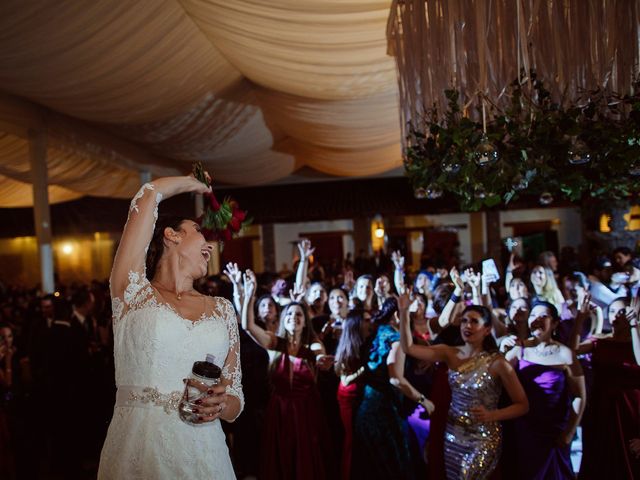 La boda de Alejandro y Fernanda en Contepec, Michoacán 38