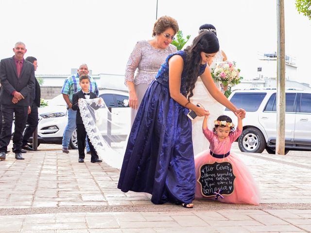 La boda de César  y Erika  en Guamúchil, Sinaloa 10