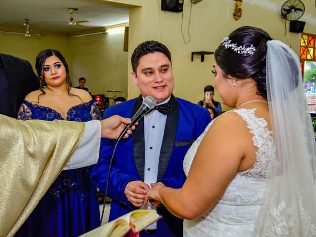 La boda de César  y Erika  en Guamúchil, Sinaloa 32