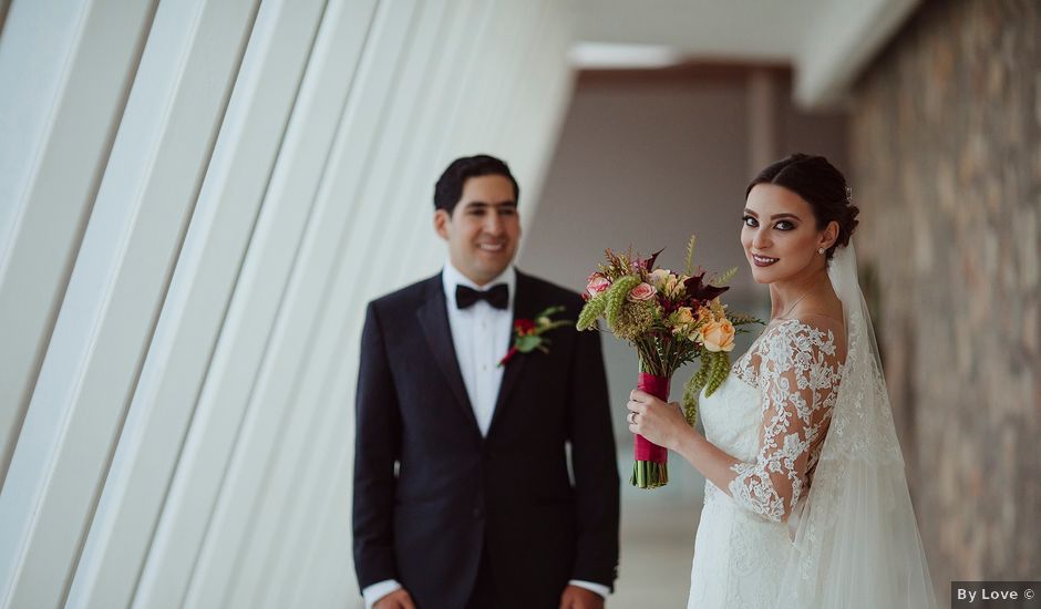 La boda de Alejandro y Fernanda en Contepec, Michoacán