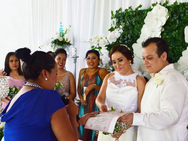 La boda de Fernando y Dafne en Papantla de Olarte, Veracruz 11