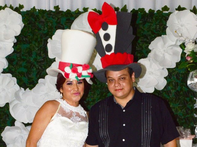 La boda de Fernando y Dafne en Papantla de Olarte, Veracruz 34
