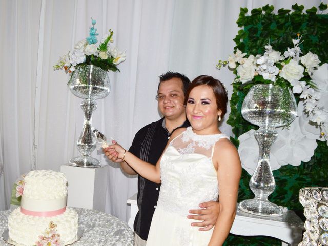 La boda de Fernando y Dafne en Papantla de Olarte, Veracruz 36