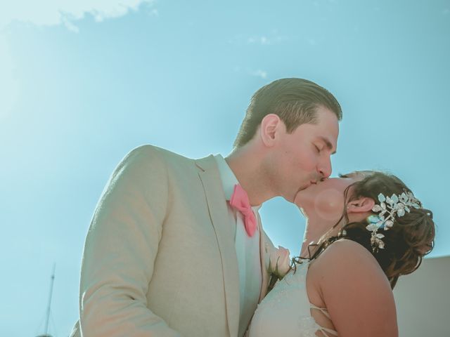 La boda de Alejandro y Reyna en Puerto Morelos, Quintana Roo 16