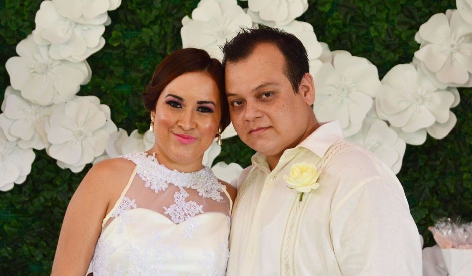 La boda de Fernando y Dafne en Papantla de Olarte, Veracruz