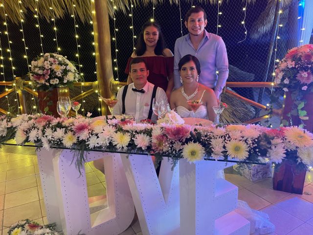 La boda de Eduardo y Brania en Ixtapa Zihuatanejo, Guerrero 2