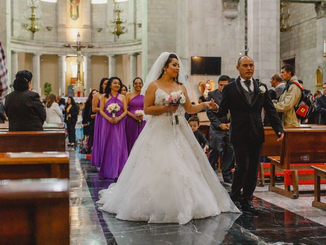 La boda de Carlos y Daniela en Toluca, Estado México 29