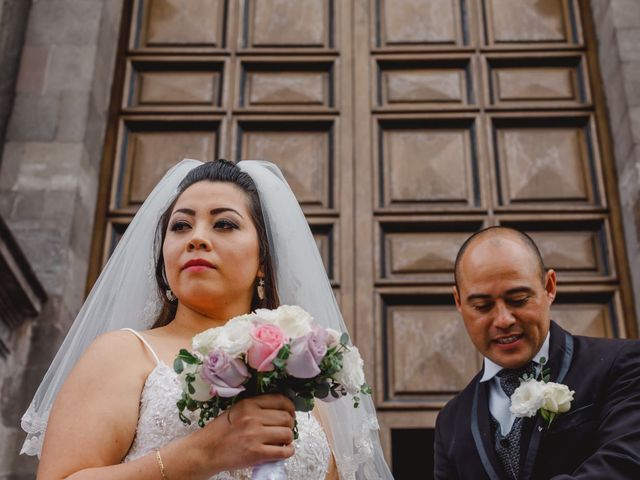 La boda de Carlos y Daniela en Toluca, Estado México 30