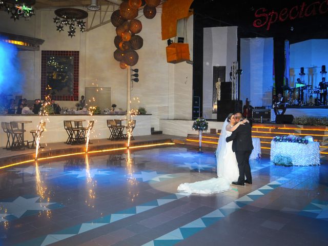 La boda de Arturo y Paola en Mazatlán, Sinaloa 39