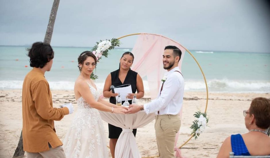 La boda de Carlos  y Alejandra  en Playa del Carmen, Quintana Roo